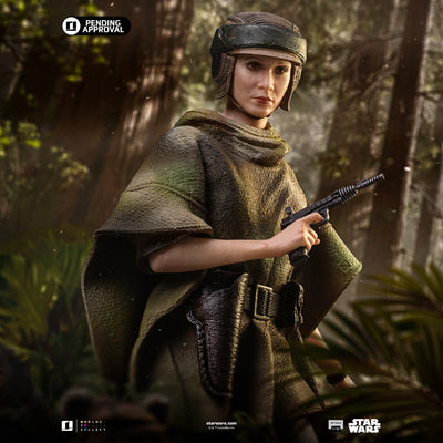 Star Wars: Return of the Jedi - Leia & Wicket Art Scale 1/10