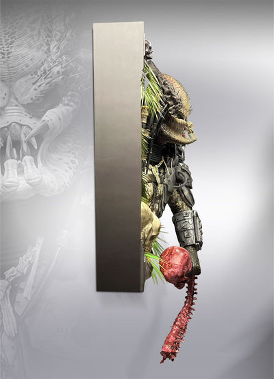 Predator Life-Size Wall Statue