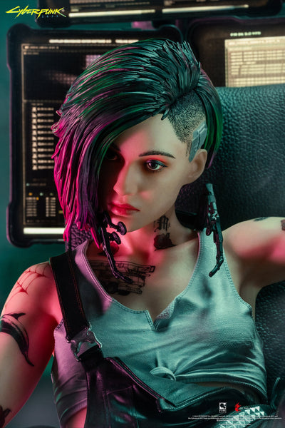 Cyberpunk 2077 - Judy Álvarez 1/4 Scale Statue