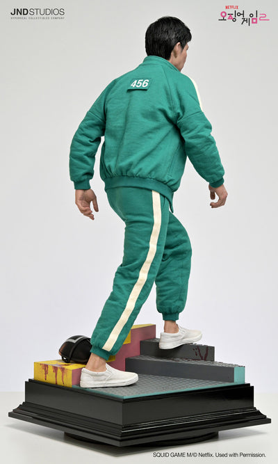 Squid Game 2 - Seong Gi-hun 1/3 Scale Statue