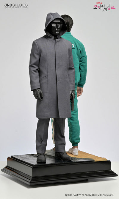 Squid Game 2 - Front Man 1/3 Scale Statue