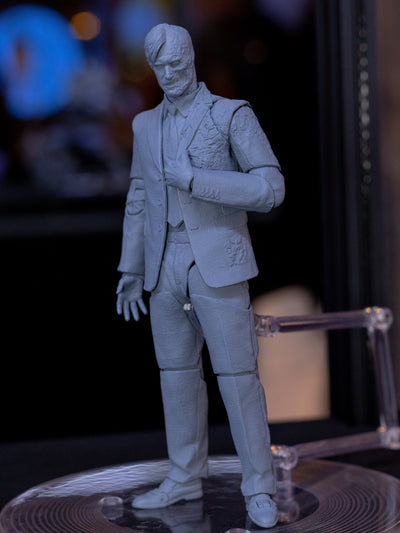 The Dark Knight (2008) - Two-Face InArt 1/6 Scale Figure