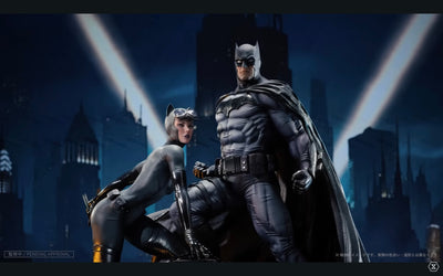 Batman & Catwoman (Concept by Clay Mann) 1/4 Scale Statue