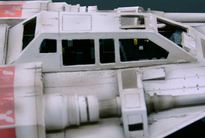 Star Wars: The Empire Strikes Back - Snowspeeder Crew Gift Replica