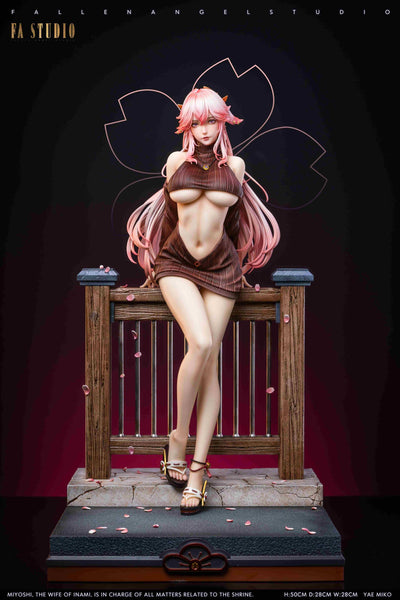 Yae Miko (Deluxe Version) 1/4 Scale Statue