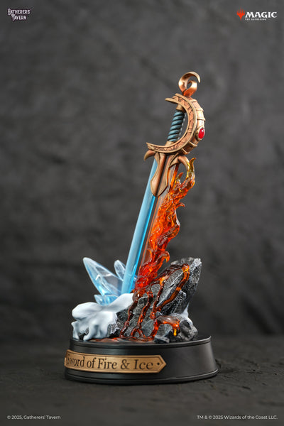 Magic: The Gathering - Sword of Fire & Ice Statue