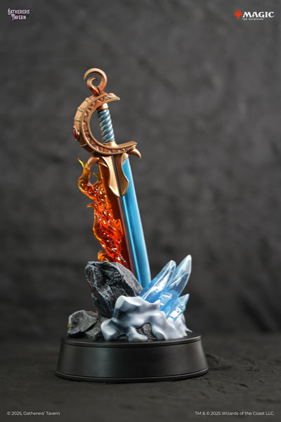 Magic: The Gathering - Sword of Fire & Ice Statue