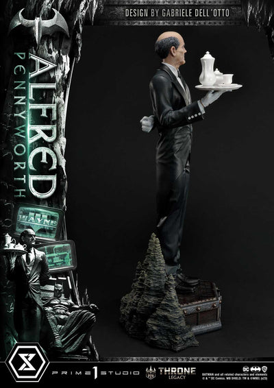 Alfred Pennyworth (by Gabriel Dell’Otto) Bonus Version 1/4 Scale Statue