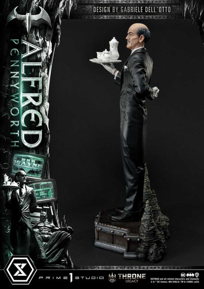 Alfred Pennyworth (by Gabriel Dell’Otto) Bonus Version 1/4 Scale Statue