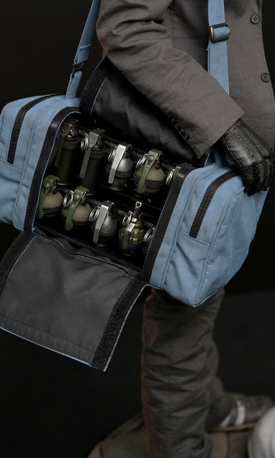 The Dark Knight (2008) - Bank Robber Joker (Solo) 1/3 Scale Statue