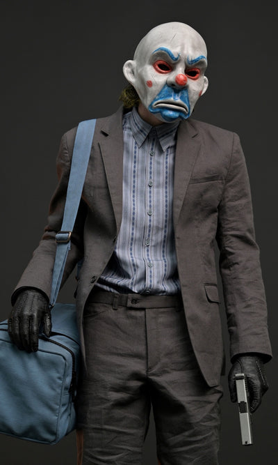 The Dark Knight (2008) - Bank Robber Joker (Solo) 1/3 Scale Statue
