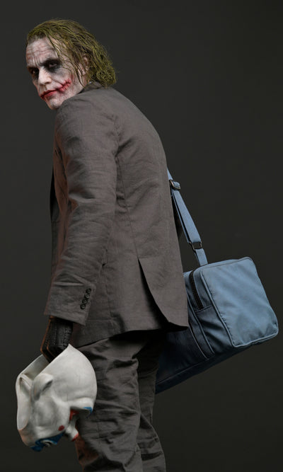 The Dark Knight (2008) - Bank Robber Joker (Solo) 1/3 Scale Statue