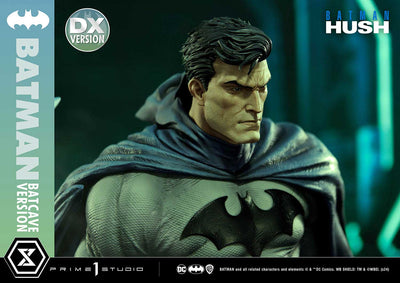 Batman: Hush - Batman (Deluxe) 1/4 Scale Statue