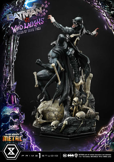 Batman versus Batman Who Laughs (Regular Version) 1/4 Scale Statue