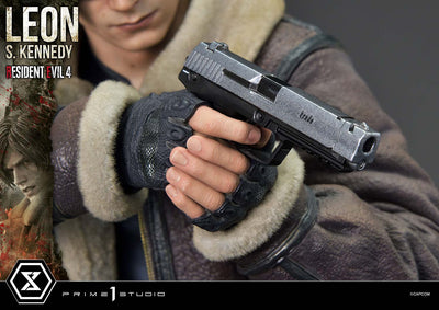 Resident Evil 4 - Leon S. Kennedy (Bonus) 1/4 Scale Statue