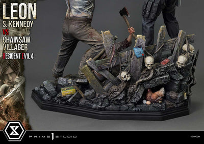 Resident Evil 4 - Leon Kennedy vs. Chainsaw Villager 1/4 Scale Statue (BONUS)