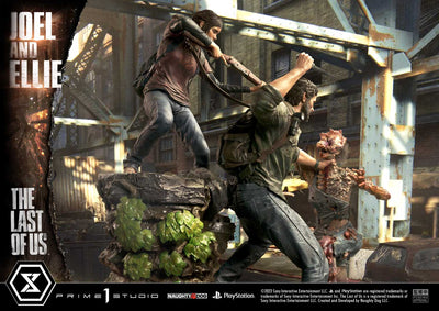 The Last of Us - Joel and Ellie 1/4 Scale Statue Regular Version
