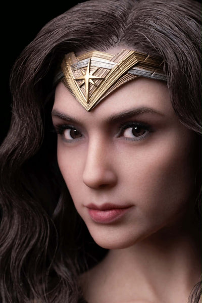 Wonder Woman (2017) Hyperreal Movie 1/6 Scale Statue