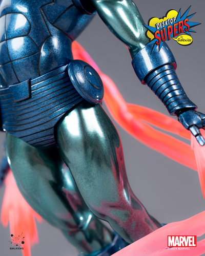Iron Man (Stealth Version) 1/8 Scale Figure