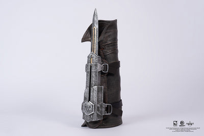 Assassin's Creed: Black Flag Resynced - Animus Edward Kenway Hidden Blade Life-Size Replica
