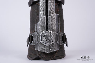 Assassin's Creed: Black Flag Resynced - Animus Edward Kenway Hidden Blade Life-Size Replica