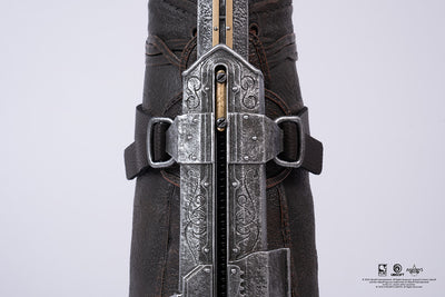 Assassin's Creed: Black Flag Resynced - Animus Edward Kenway Hidden Blade Life-Size Replica