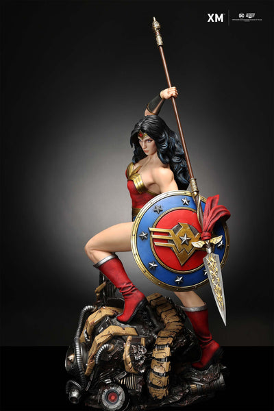 Wonder Woman Classic 1/6 Scale Statue