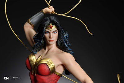 Wonder Woman Classic 1/6 Scale Statue