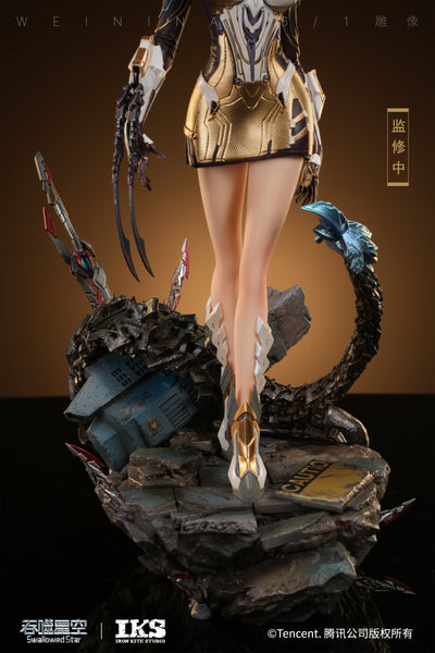 Swallowed Star - Venina Paulinus 1/6 Scale Statue