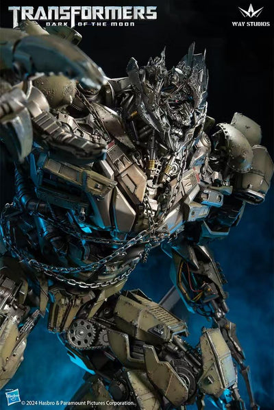 Transformers: Dark of the Moon - Megatron Statue