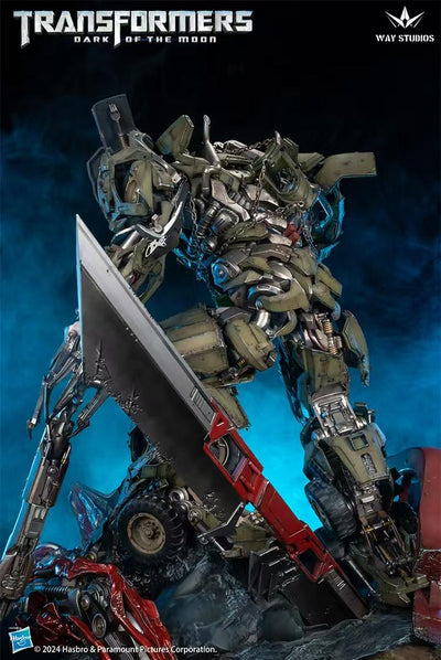Transformers: Dark of the Moon - Megatron Statue