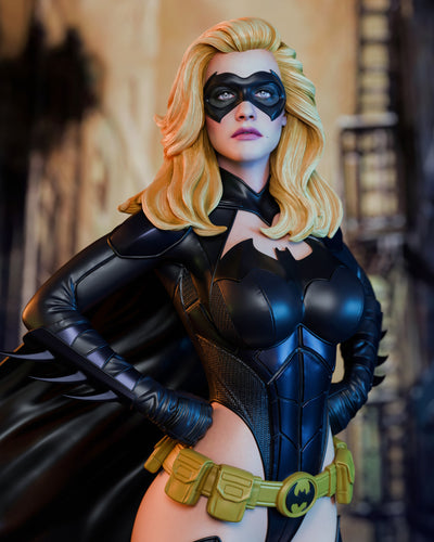 Batgirl 1/4 Scale Statue by Cincronize Labs