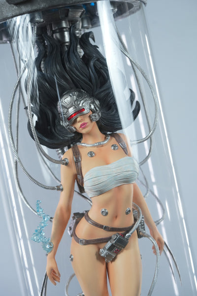 X-23 in Tank 1/4 Scale Statue by Cincronize Labs