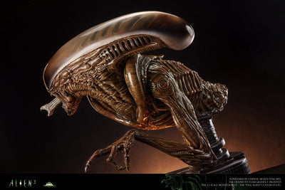 Dog Alien Life-Size Bust by Deep Myth