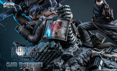 Final Fantasy VII Remake - Cloud vs. Sephiroth Statue