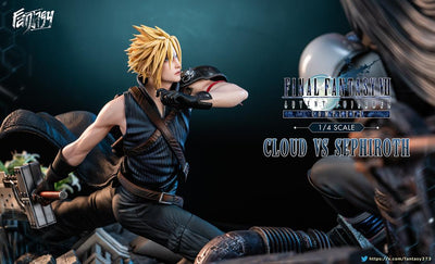 Final Fantasy VII Remake - Cloud vs. Sephiroth Statue