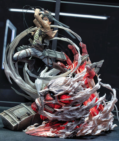 Attack on Titan - Eren vs. Colossal Titan 1/6 Scale Statue