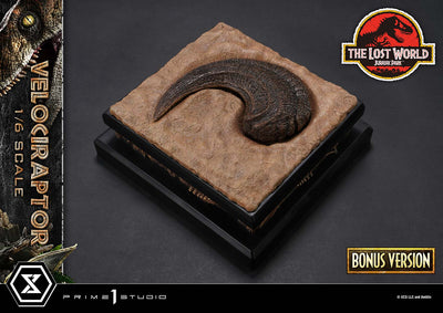 Jurassic Park: The Lost World - Velociraptor 1/6 Scale Statue