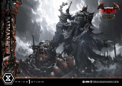 Batman: the Berserker Rage Mode (Deluxe Bonus) 1/4 Scale Statue