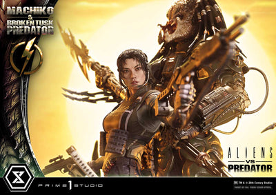 Aliens vs. Predator - Machiko & Broken Tusk Predator (Regular) 1/4 Scale Statue