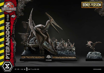 Jurassic Park III - Pteranodon (Bonus) 1/6 Scale Statue
