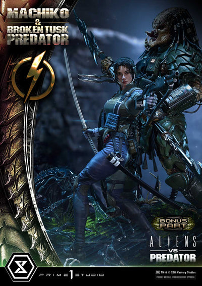 Aliens vs. Predator - Machiko & Broken Tusk Predator (Deluxe Bonus) 1/4 Scale Statue