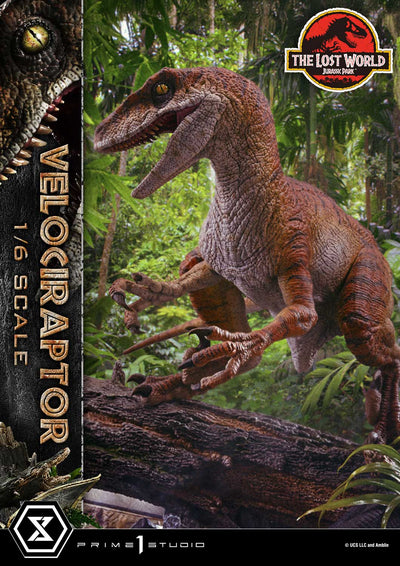 Jurassic Park: The Lost World - Velociraptor 1/6 Scale Statue