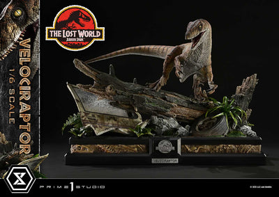 Jurassic Park: The Lost World - Velociraptor 1/6 Scale Statue