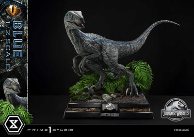 Jurassic World: Fallen Kingdom (2018) - Blue (Regular) 1/2 Scale Statue