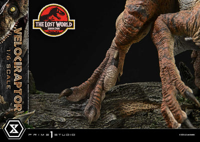 Jurassic Park: The Lost World - Velociraptor 1/6 Scale Statue