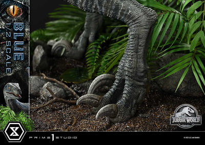 Jurassic World: Fallen Kingdom (2018) - Blue (Regular) 1/2 Scale Statue