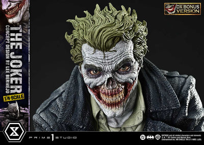 The Joker (by Lee Bermejo - Deluxe Bonus) 1/4 Scale Statue