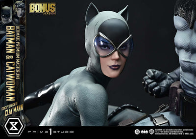 Batman & Catwoman (Bonus) 1/4 Scale Statue