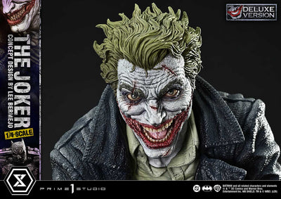 The Joker (by Lee Bermejo - Deluxe) 1/4 Scale Statue